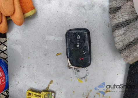 2008 Lexus Es 350 z USA, uszkodzony, nr VIN JTHBJ46GX82163030